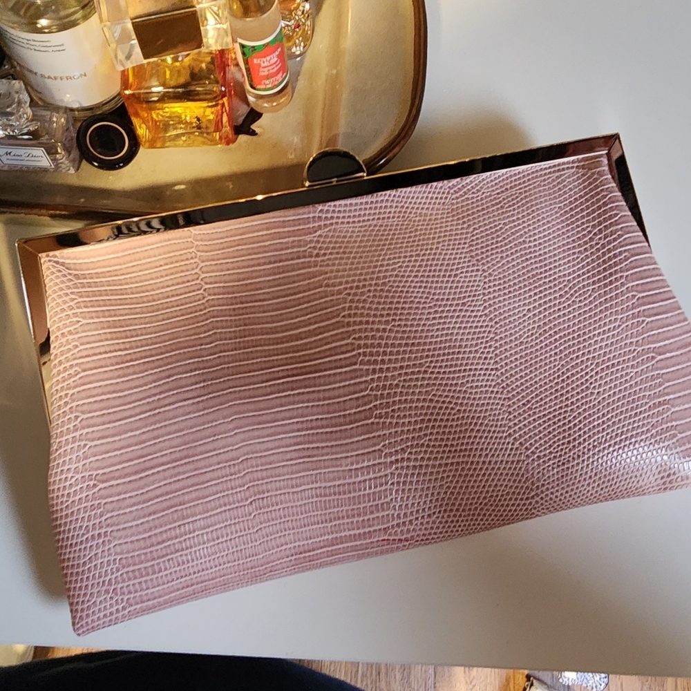 Pink Embossed  Clutch - Picture 2 of 6